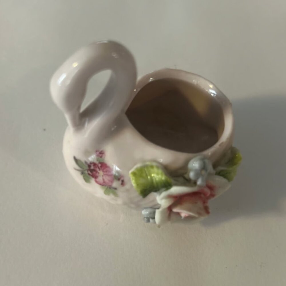 Vintage Porcelain Swan